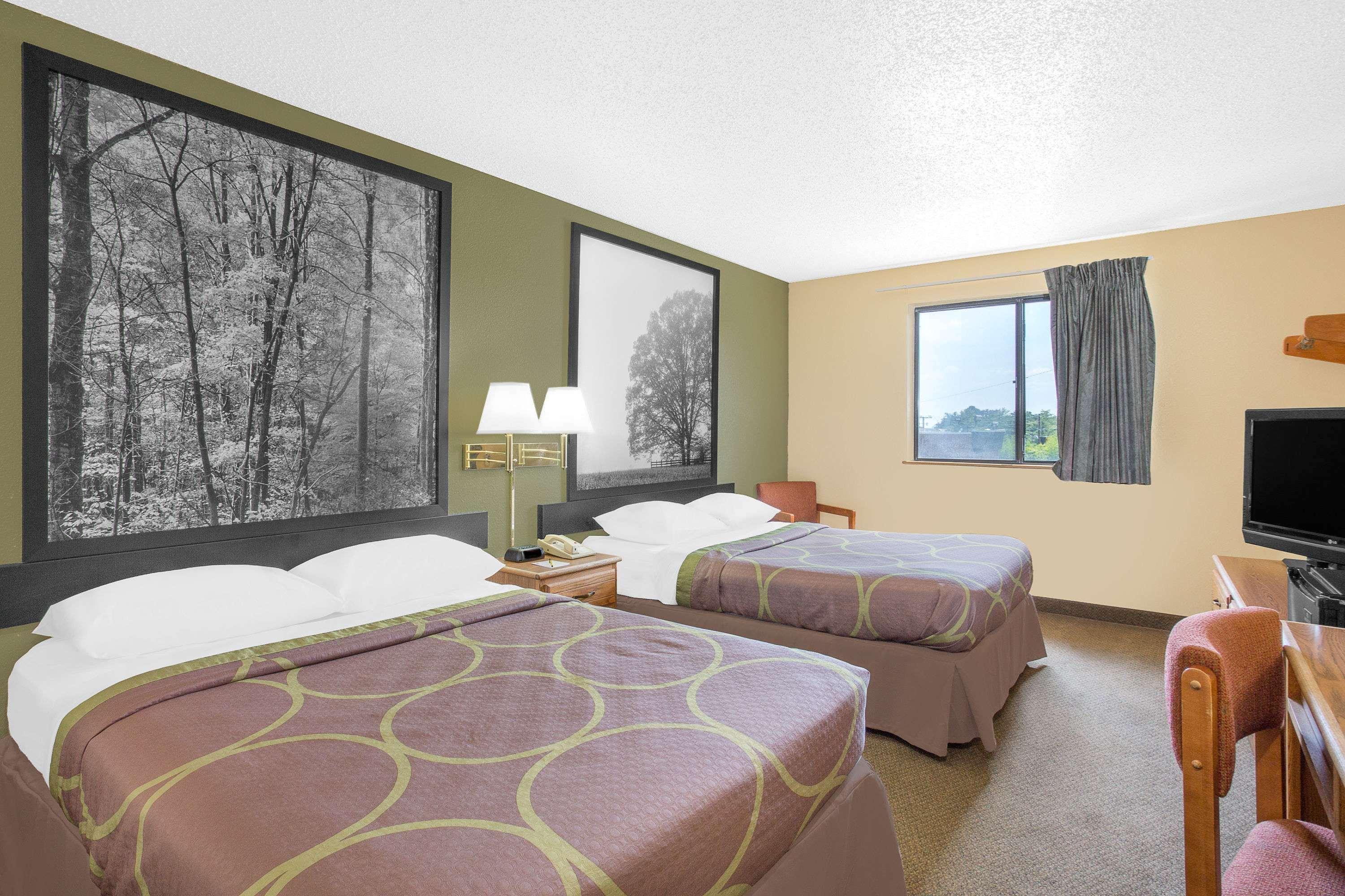 Super 8 By Wyndham Roanoke Va Motel Luaran gambar